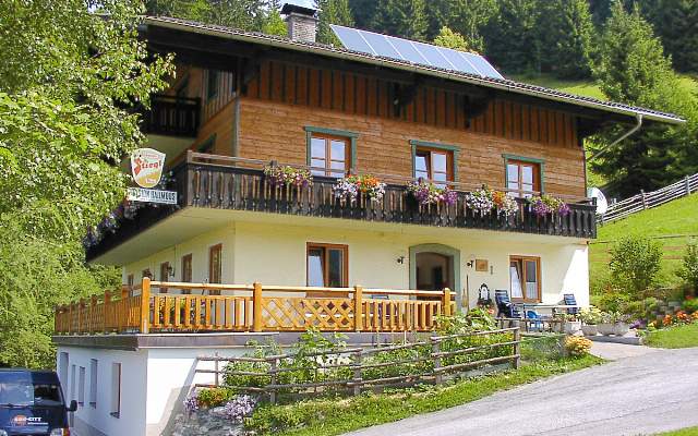 Ferienwohnungen am Hallmooshof in Filzmoos