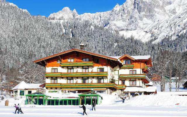 The Hotel Jagdhof is situated at the bottom of the Dachstein