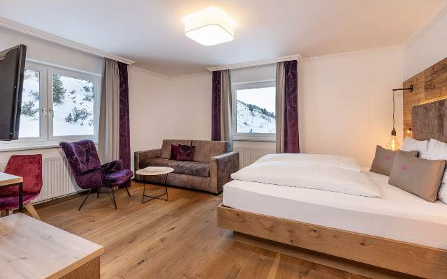 Geräumige und gemütliche Zimmer und Suiten mit 3/4 Verwöhnpension